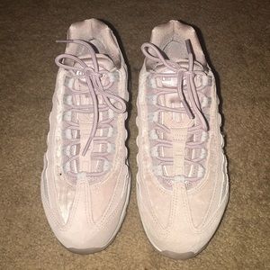 WOMEN'S NIKE AIR MAX 95 LX VELVET